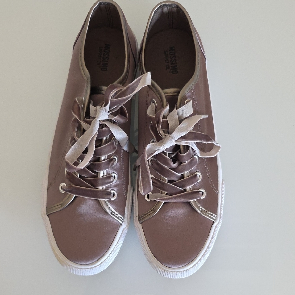 Mossimo Supply Co. Women's Tan Sneakers